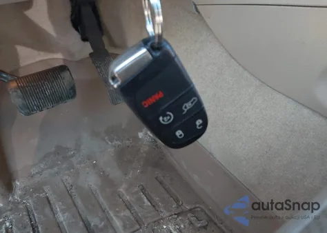 2015 Jeep Grand Cherokee Overland из США, поврежденный, VIN 1C4RJFCG7FC646417